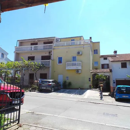 Apartment Two-bedroom In Pula Xii *